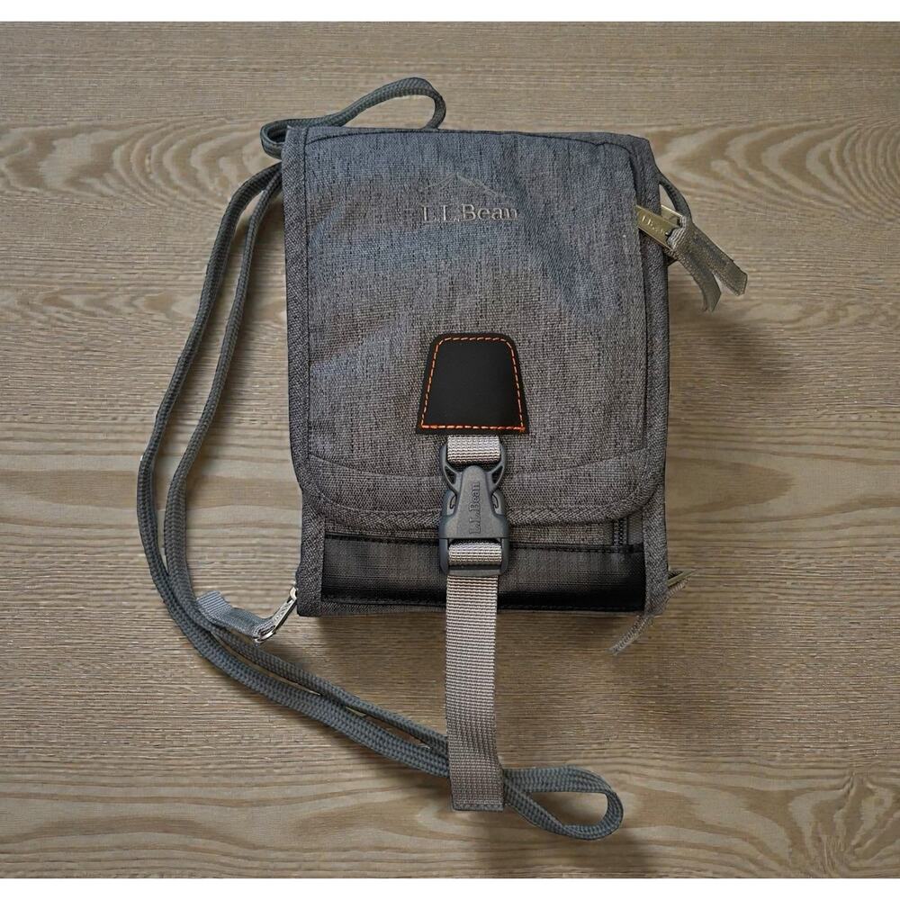L.L. Bean Crossbody Wallet Purse RFID Blocking Traveler Passport Organizer Gray